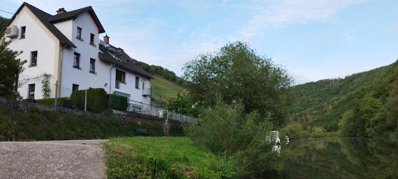Doppelzimmer An Der Lahn Ohne Kueche Apartment Obernhof ภายนอก รูปภาพ