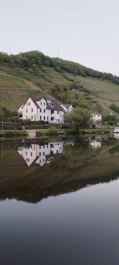 Doppelzimmer An Der Lahn Ohne Kueche Apartment Obernhof ภายนอก รูปภาพ